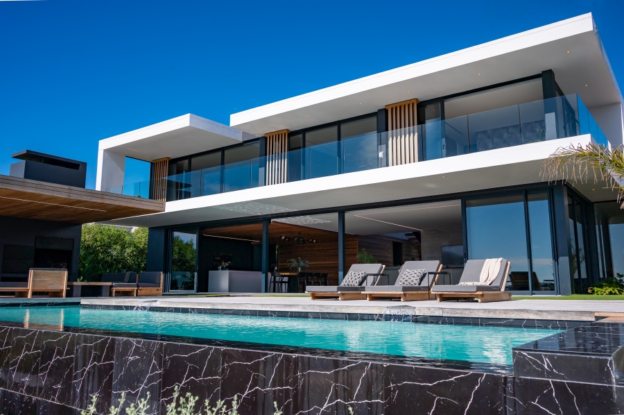 6 Bedroom Property for Sale in Myburgh Park Western Cape